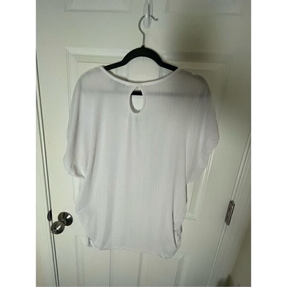 Rouge women’s 4X white ribbed cinched sides blouse - Picture 2 of 6